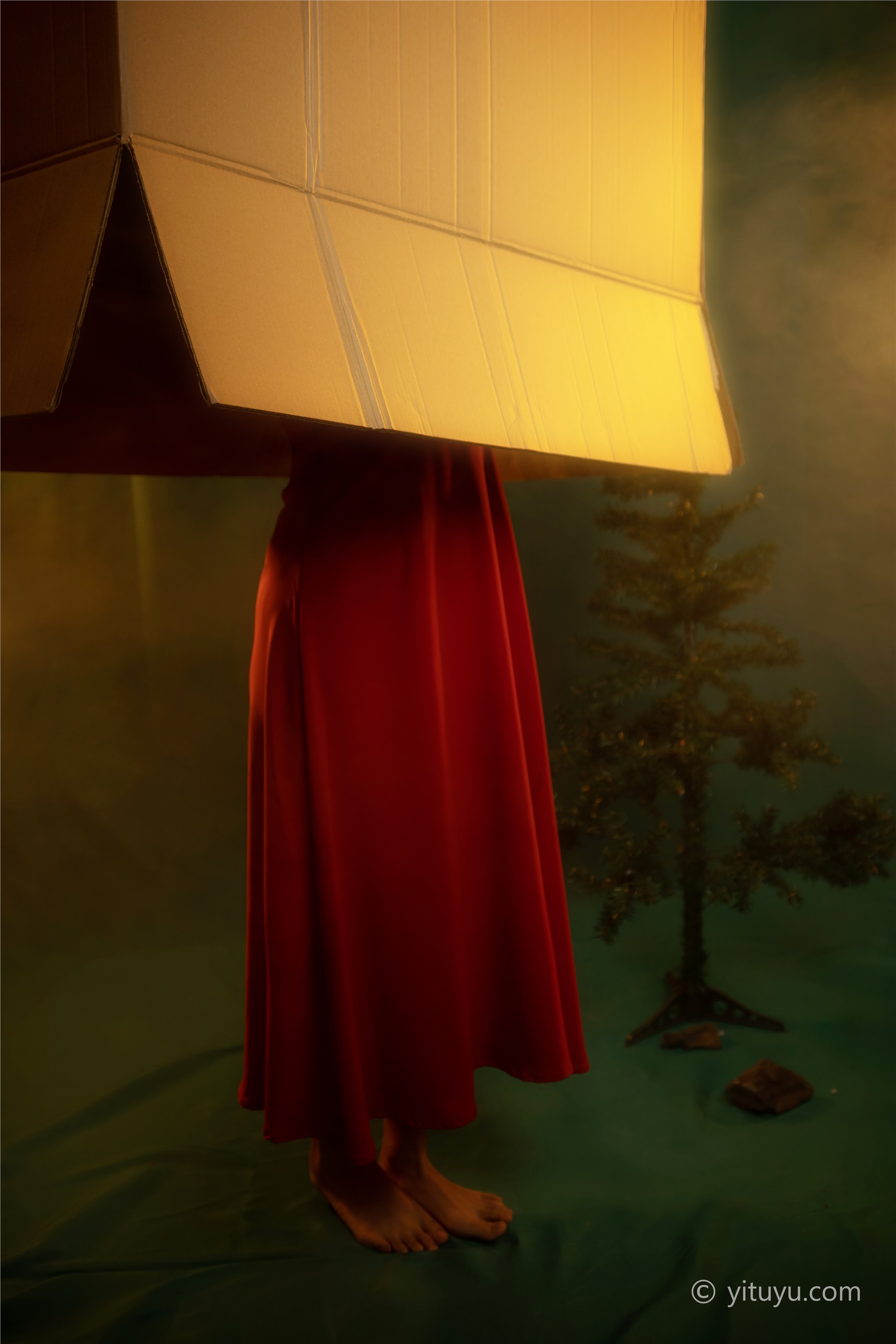 YITUYU艺图语  2021.05.24 红装 娇娇